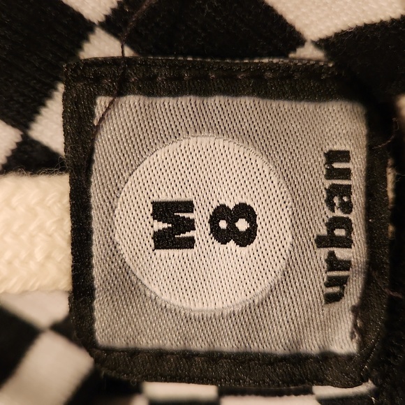 M8 CHECKERD WHITE HUGH HODDIE CROP ONE OF A KIND SWEATSHIRT. - Picture 8 of 8